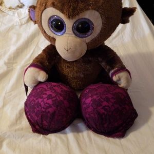 Victoria's Secret Miraculous Plunge Bra